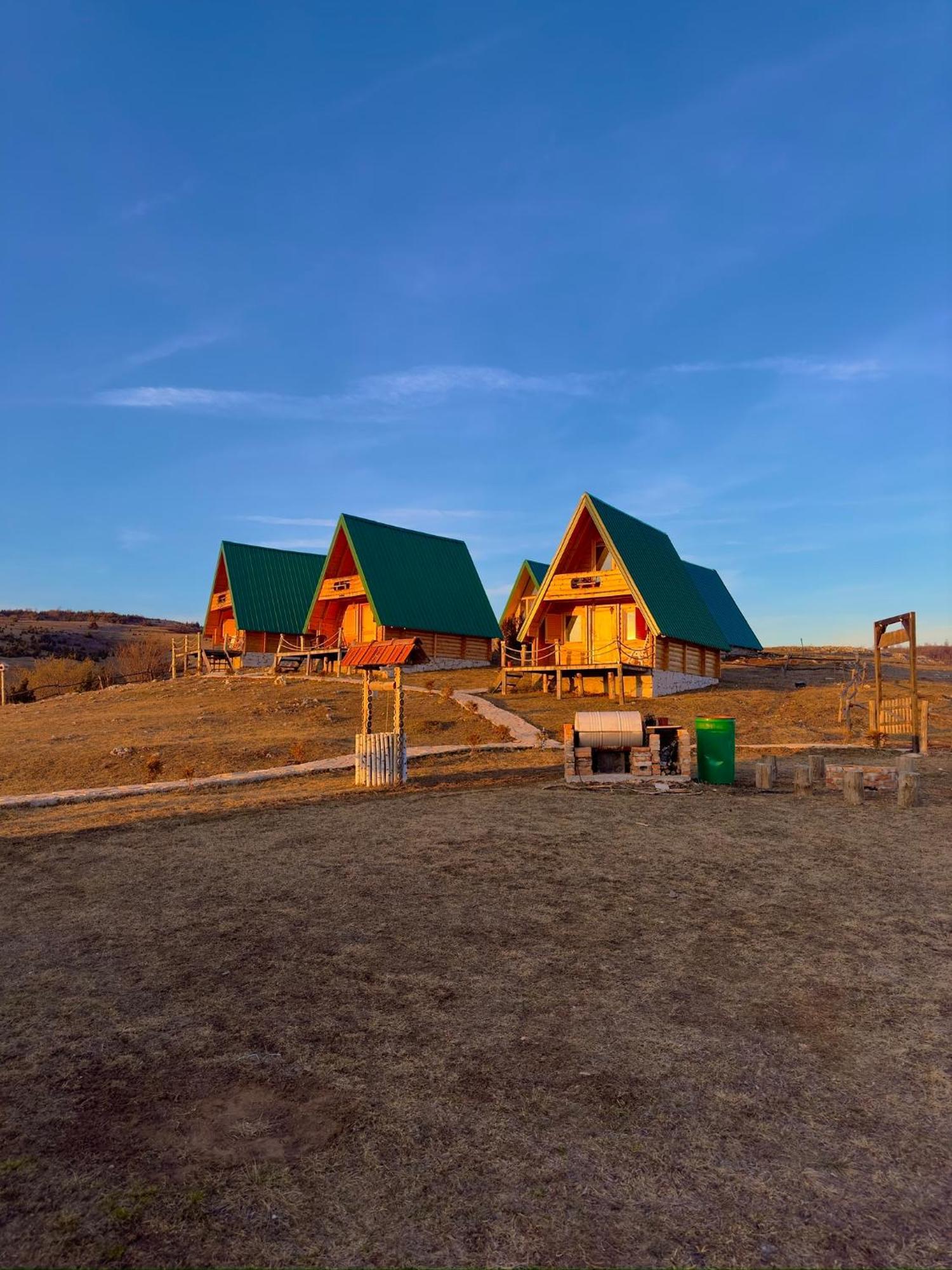 Ethno Village Molitva Druzinice Bagian luar foto